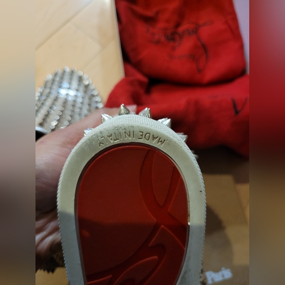 Christian Louboutin Spiky Silver Woman's Roller Boat flat shoe - Picture 13 of 16